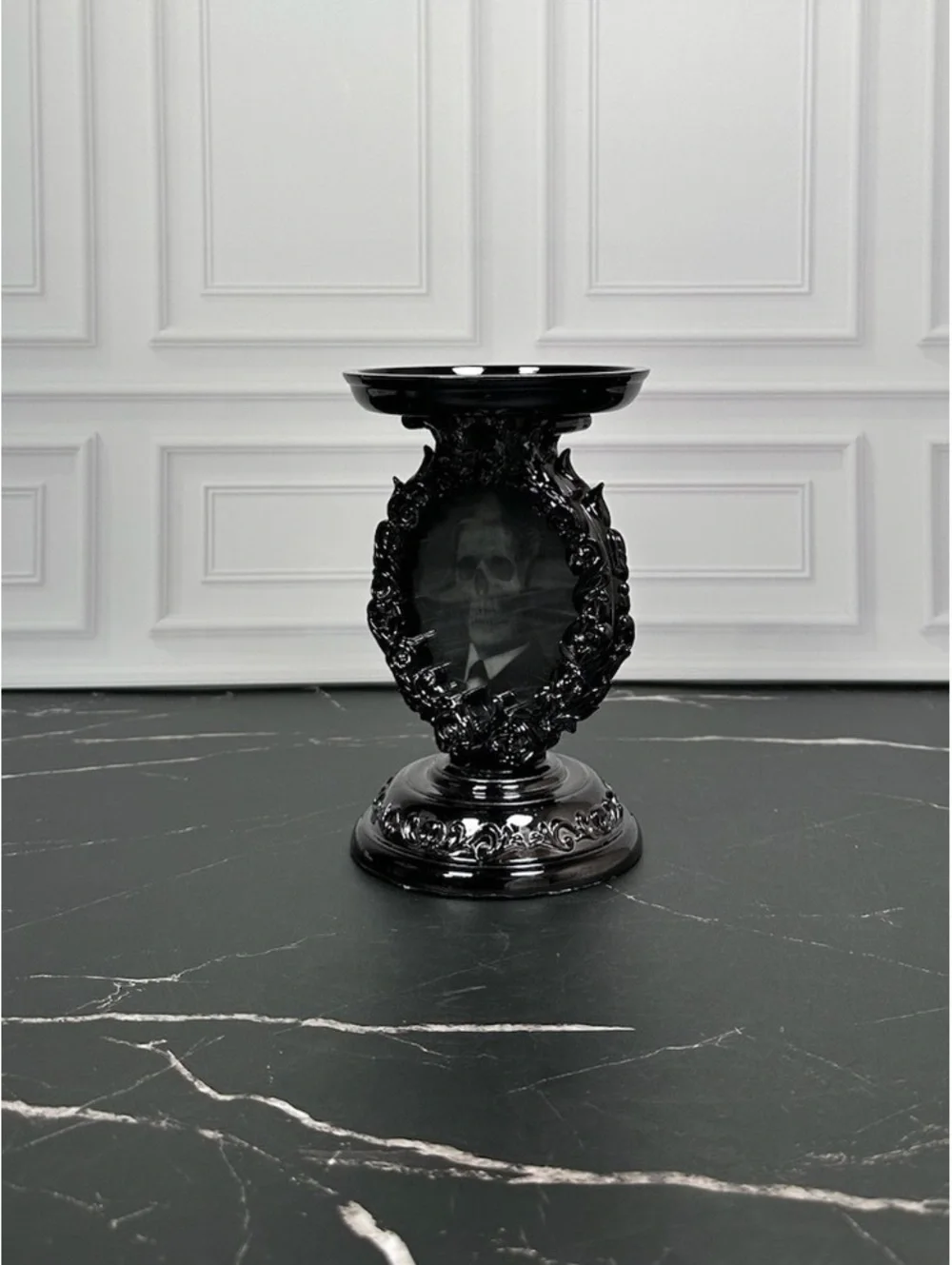 Bath & Body Works Goth Halloween Holographic Portrait Frame 3 Wick Candle Holder
